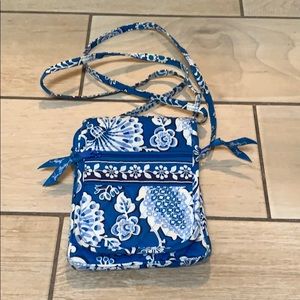 Gently used Vera Bradley cross body bag